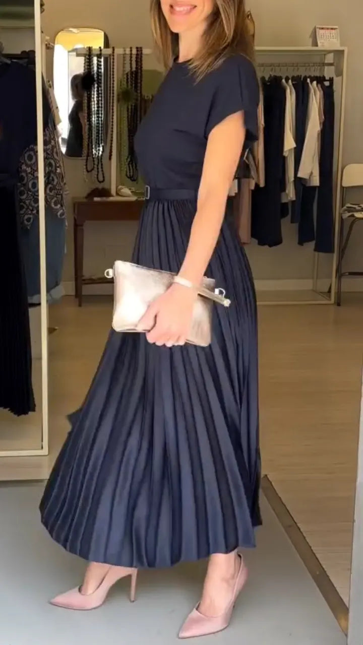 Women's Round-Neck Pleated Splice Dress — Elegant Style
