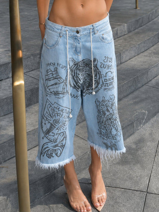Vintage Tiger Print Frayed Hem Denim Capri Shorts