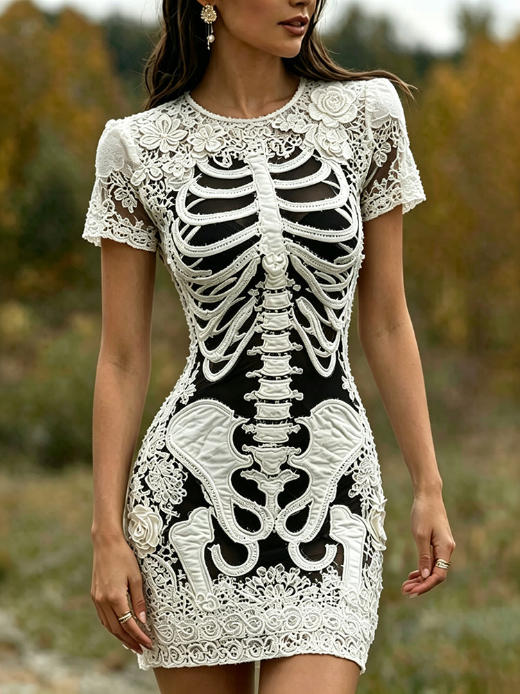 Women's Vintage Halloween Rose And Bloody Art Crew Neck Short Sleeve Mini Dress