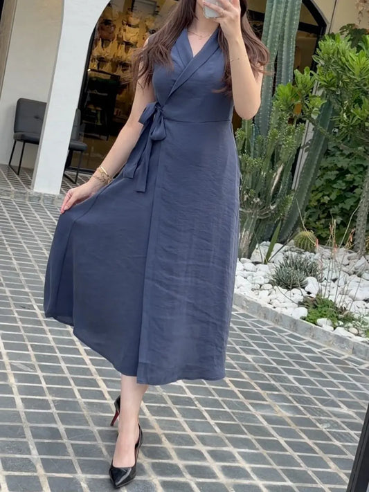Fitted Sleeveless Wrap Dress In A Linen-cotton Blend.