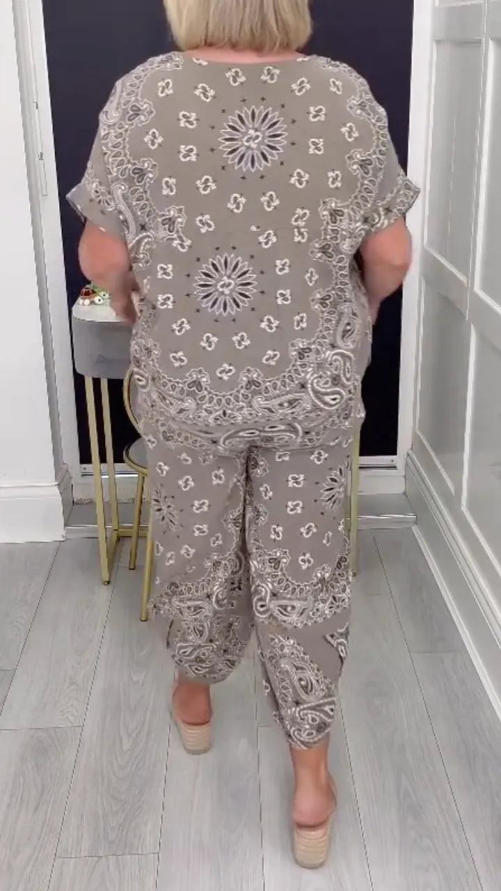 Print Short Sleeve Top & Jogger Pants Co‑Ord Set
