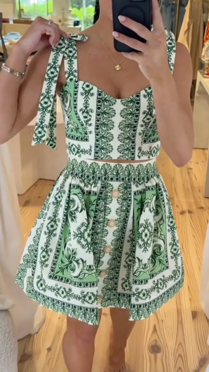 Green White Baroque Print 2 Piece Set