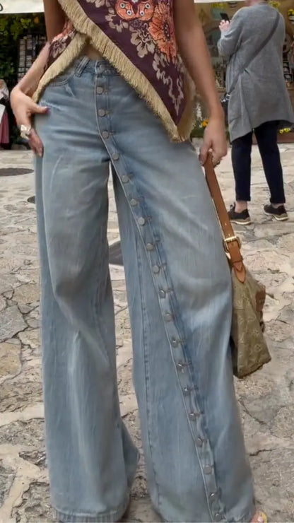Floral Fringe Scarf Top & High-Waisted Jeans Outfit