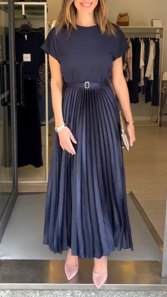 Women's Round-Neck Pleated Splice Dress — Elegant Style